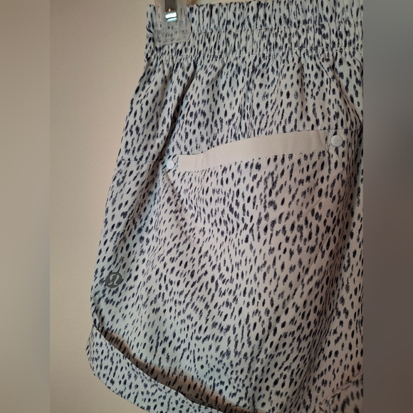 NWOT lululemon Spring Break Away Ultra Swift Shorts - Picture 3 of 4